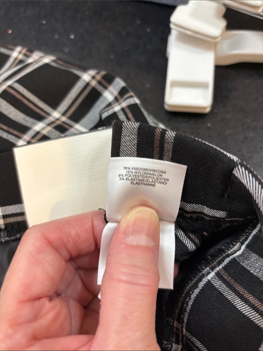 NWT Anne Klein Black & White Plaid Skinny Pants - Picture 8 of 8